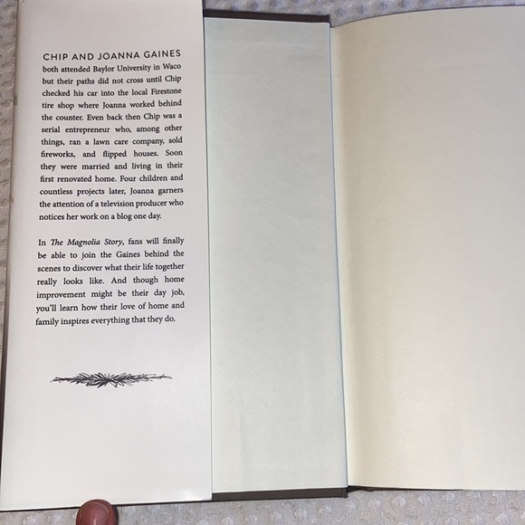 THE MAGNOLIA STORY Chip & Joanna Gaines w/ Mark Dagostino #1 NY Times Bestseller - Picture 7 of 10